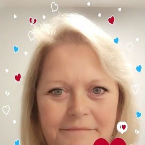 Meet your Posher, Elnita